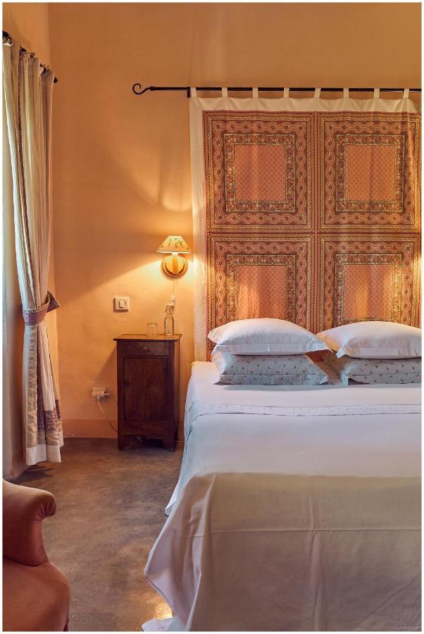 Hotel de L Orange Sommières Buitenkant foto